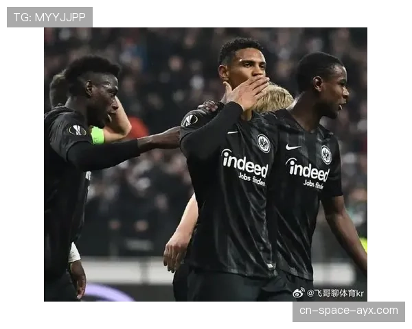 实时：勒沃库森vs法兰克福，半场双方射门次数合计仅5次